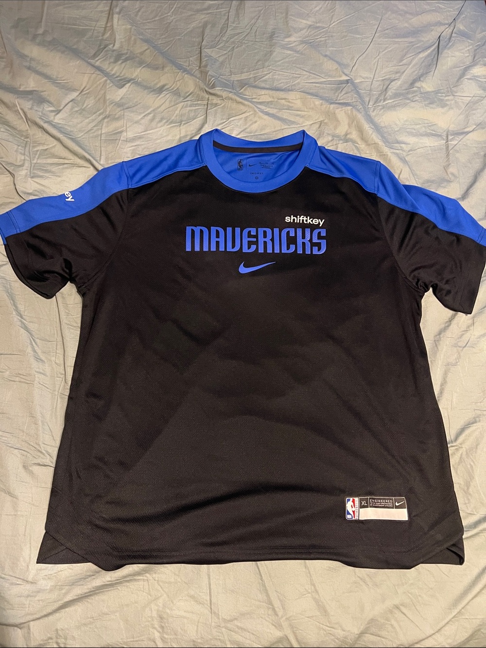 Nike NBA Dallas Mavericks Mesh Warmup T-Shirt